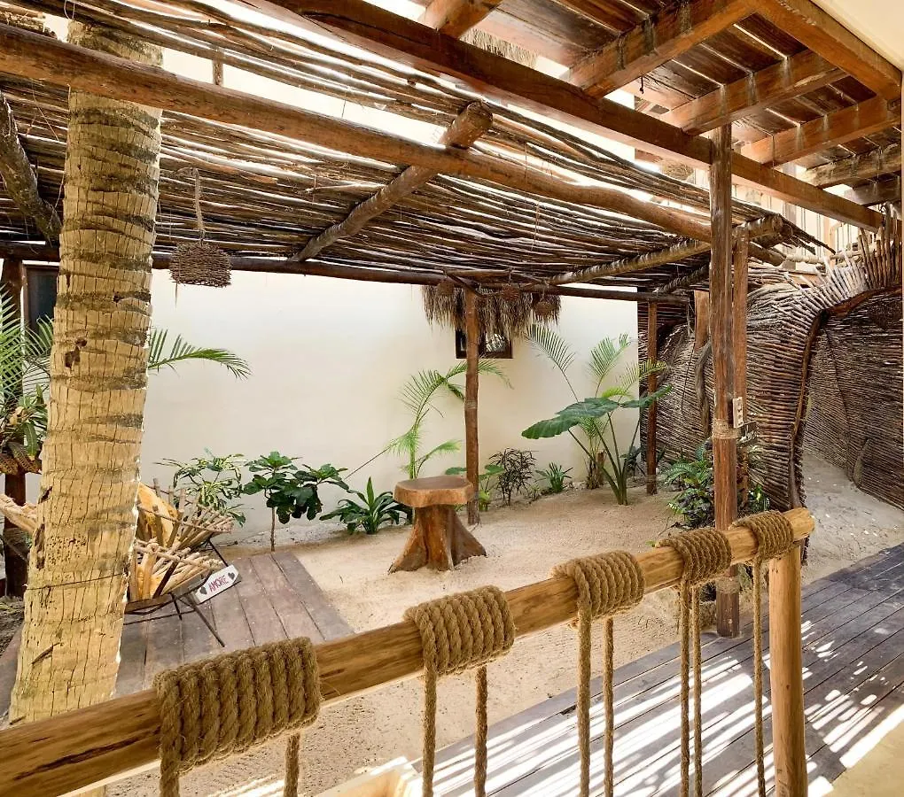 Dune Boutique Hotel Located At The Party Zone (Adults Only) Tulum 4*,